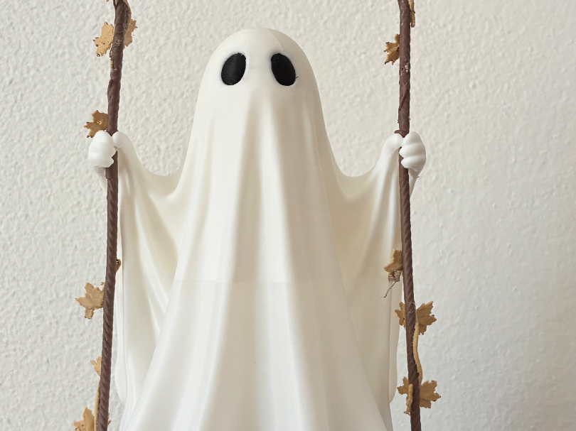 Ghost on swing - 1
