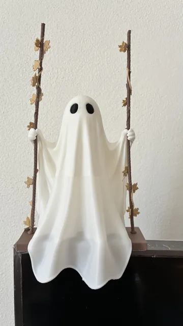 Adorno temático: Ghost on swing — vista de referencia 3