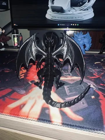 Adorno temático: yu gi oh red eyes black dragon — vista de referencia 3