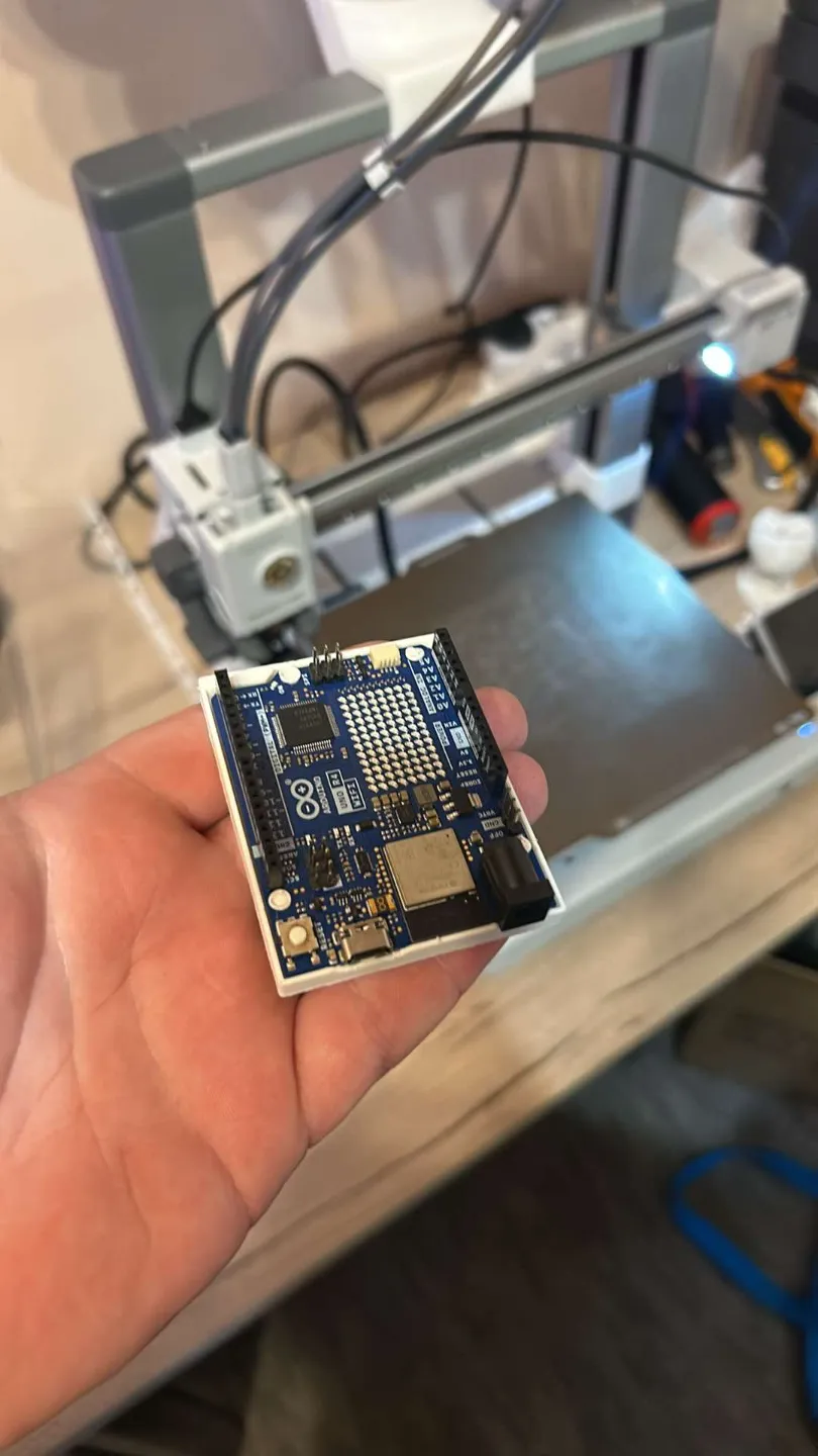 Case Arduino UNO (R3, R4) - Free 3D Print Model - MakerWorld