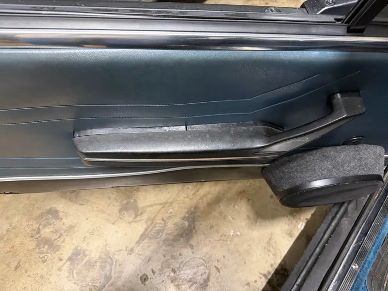 Alfa Romeo GTV6 arm rest spacer