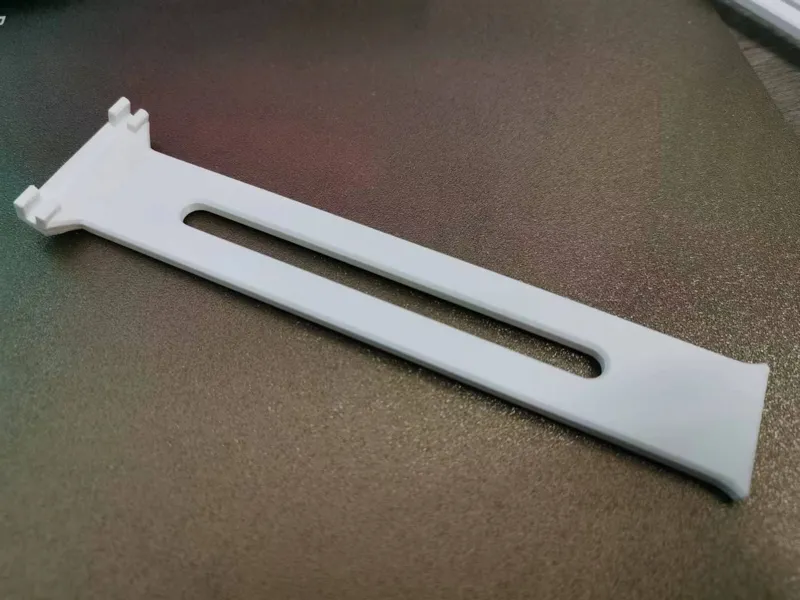 Glass panel bracket