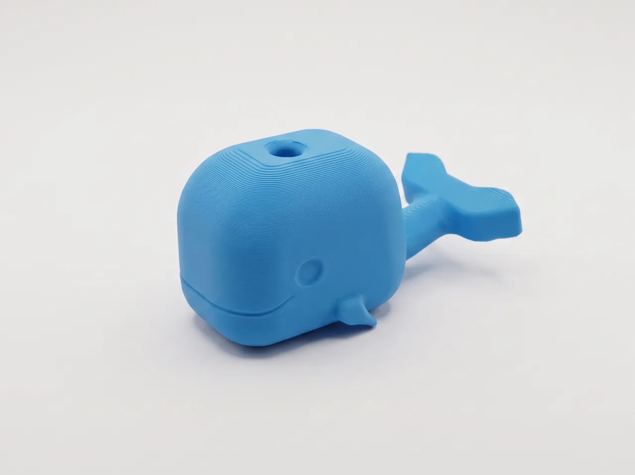 WhaleTub - The Interactive Sprinkling Bath Whale view 4