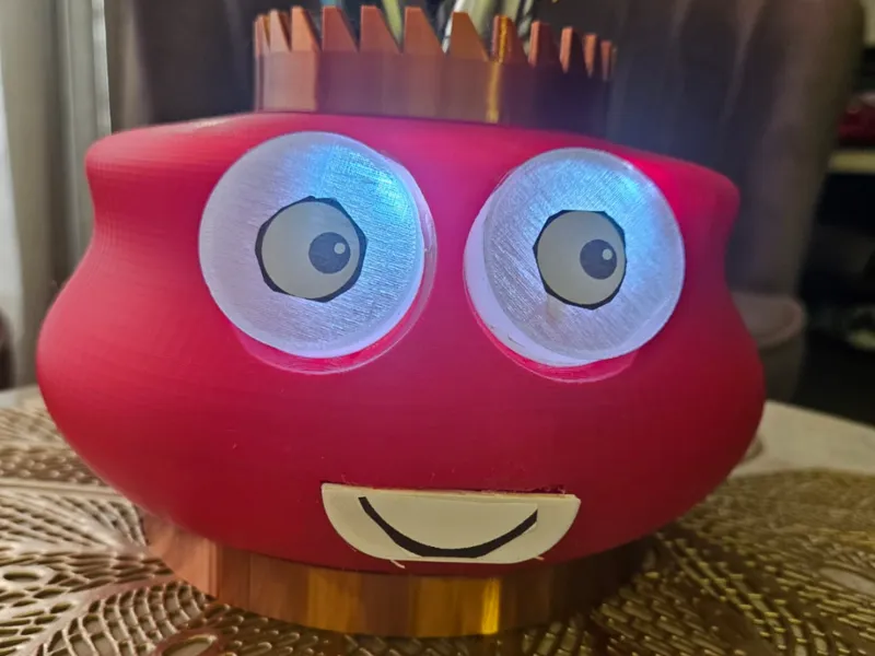 Pen Holder Lamp