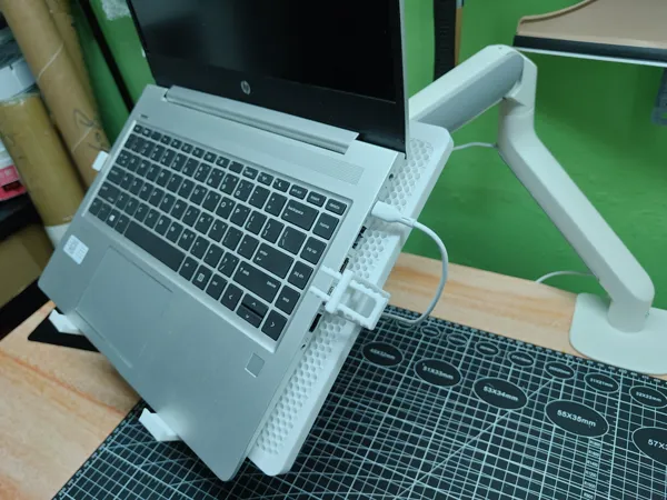 https://makerworld.bblmw.com/makerworld/model/US2049a439d5c465/design/2024-10-15_6df4fcb8479cc.jpg