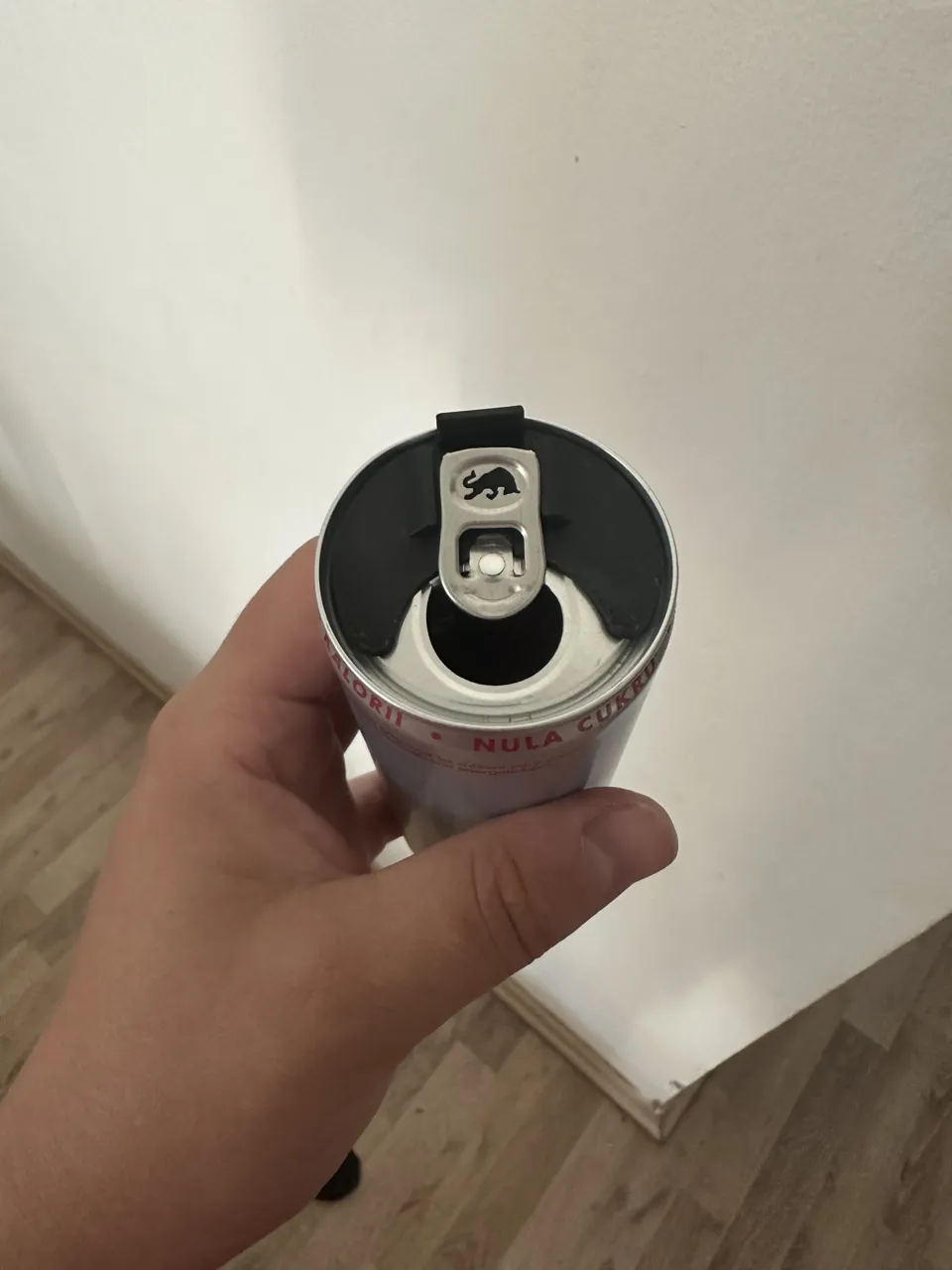 Beer / Soda can lid Protector view 3