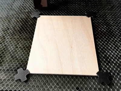 honeycomb clamp laser bed