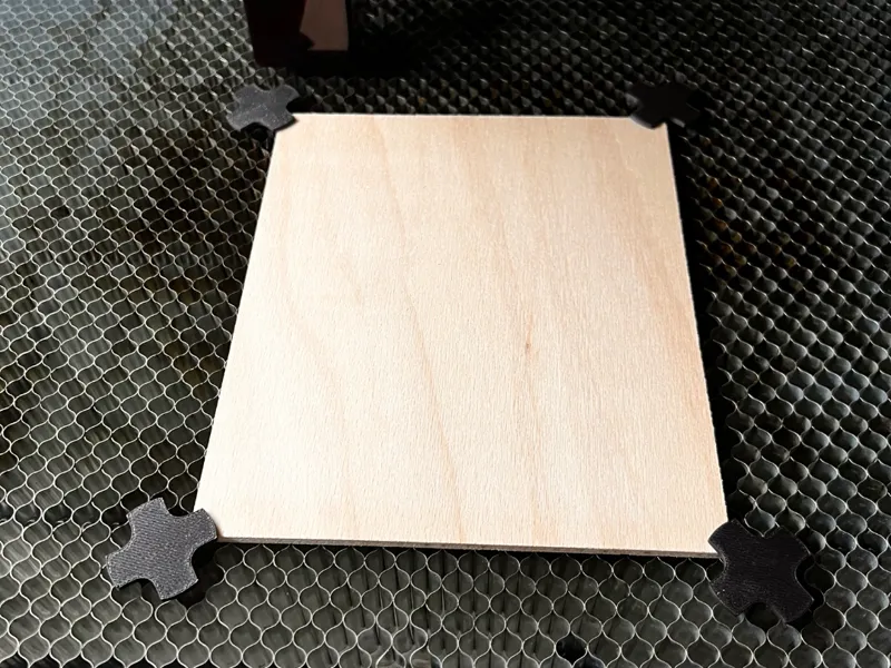 honeycomb clamp laser bed