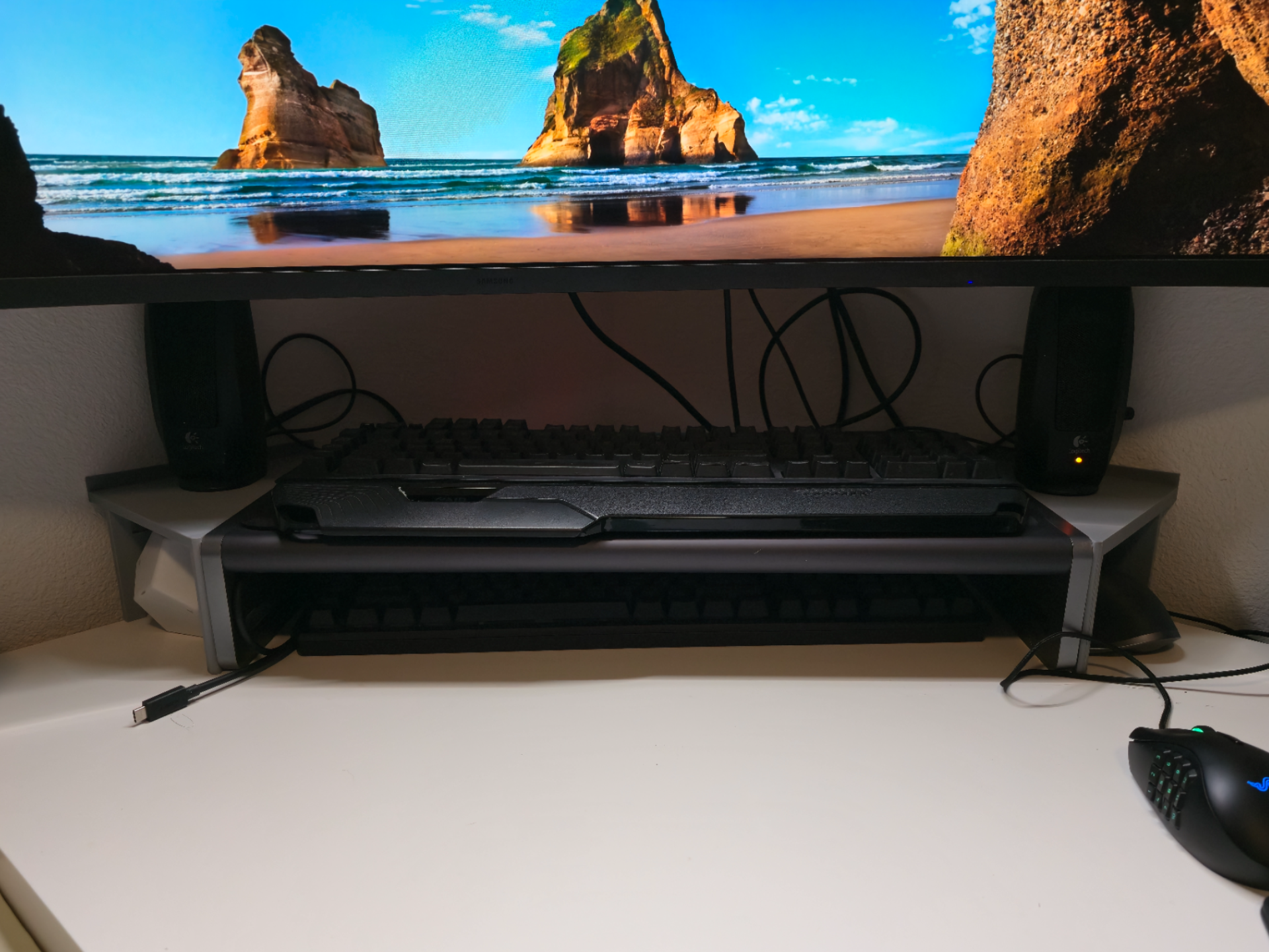 Corner Pieces for Anker Monitor Stand