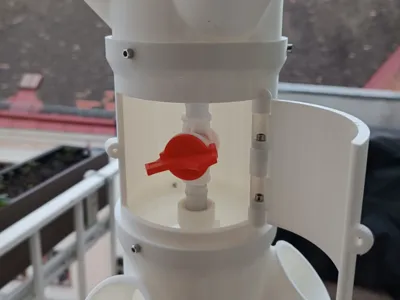 Hydroponic Tower Hatch