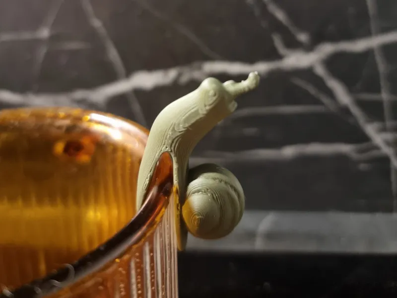Tea bag snail holder