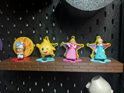 Mario Galaxy MCd's toy stand for Skadis board