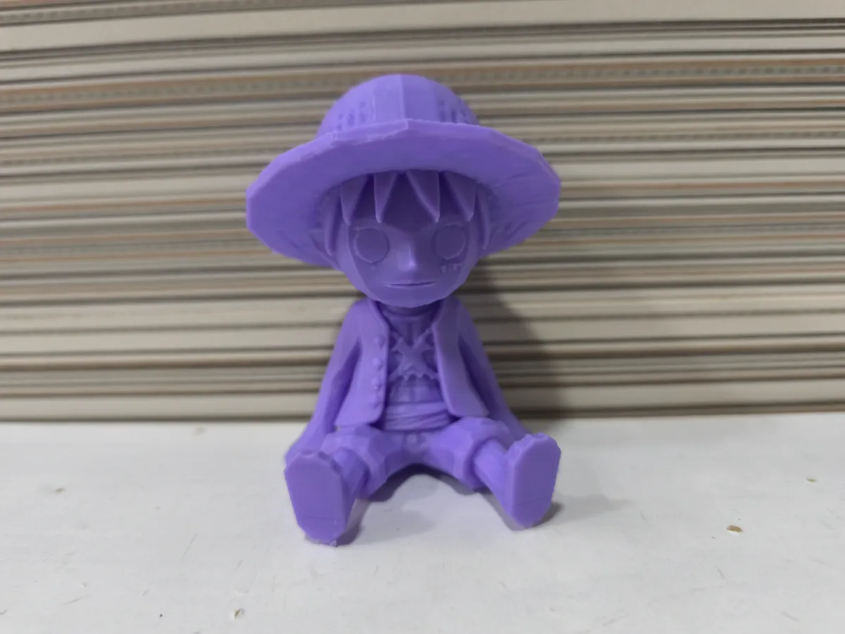 Figurine chibi Luffy pour bureau
