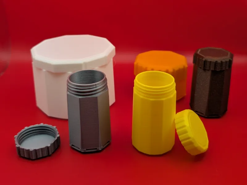 OctaTwist Travel Jar – Parametric Screw Container