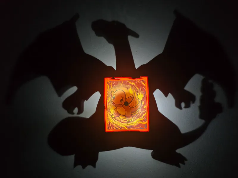 Charmander/Charizard - Lámpara de sombra
