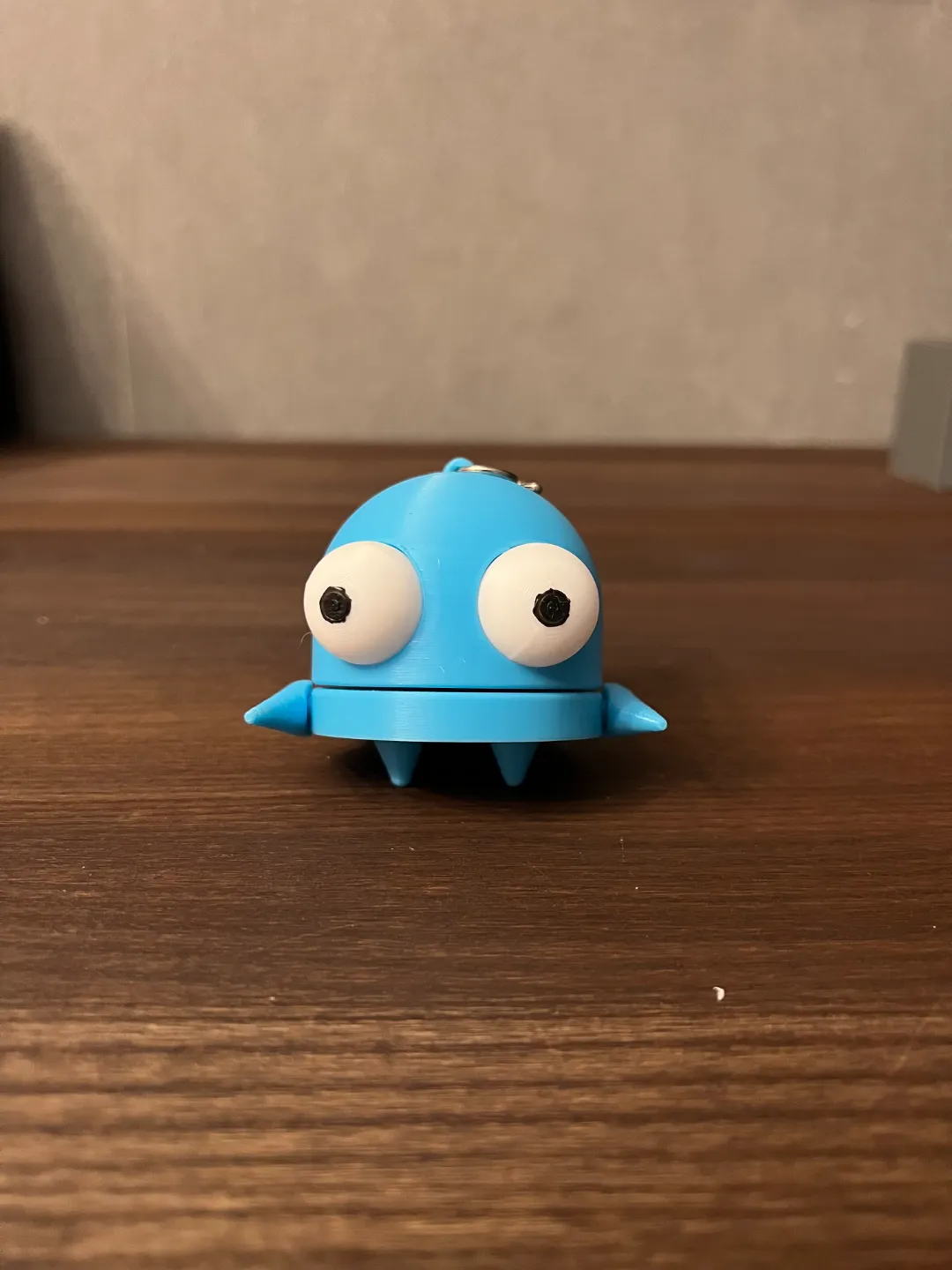R.E.P.O. Robot Figurine and Keychain horror game view 2