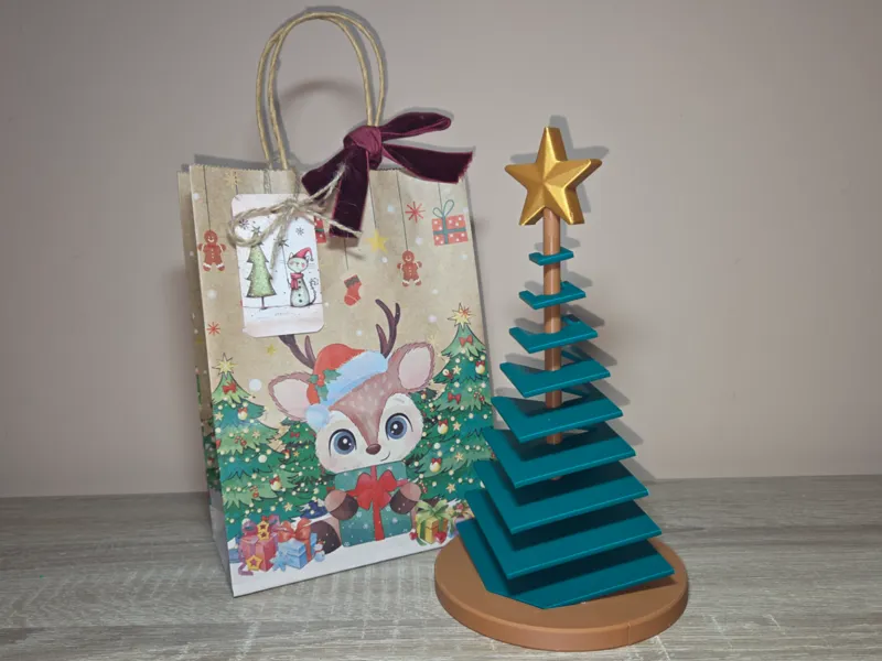 Minimalist Christmas tree