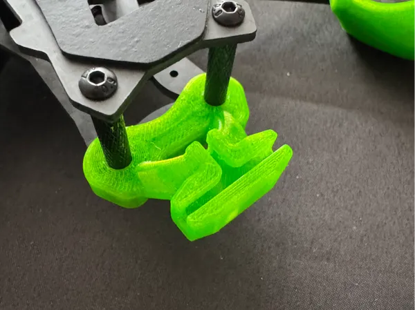 https://makerworld.bblmw.com/makerworld/model/US2081bcd1072f68/design/2025-05-07_898cdd17d9bce.png