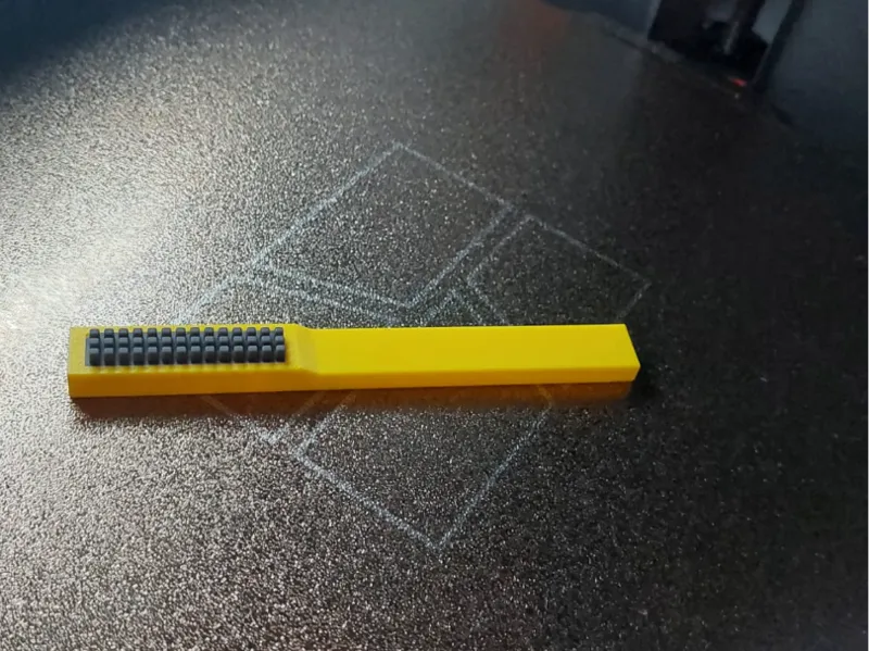 Nozzle cleaner 