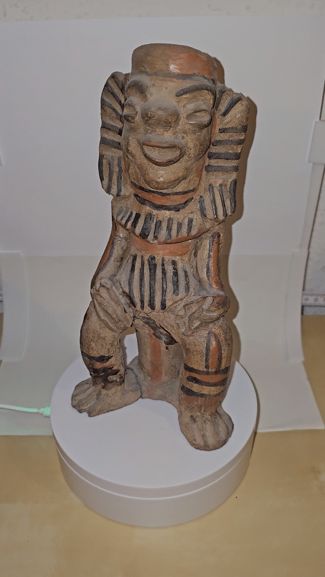Präkolumbianische Gottheit, Statue, ca. 1200 n.C.