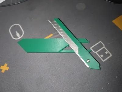 Mini knife (for 90p utility knife blade)