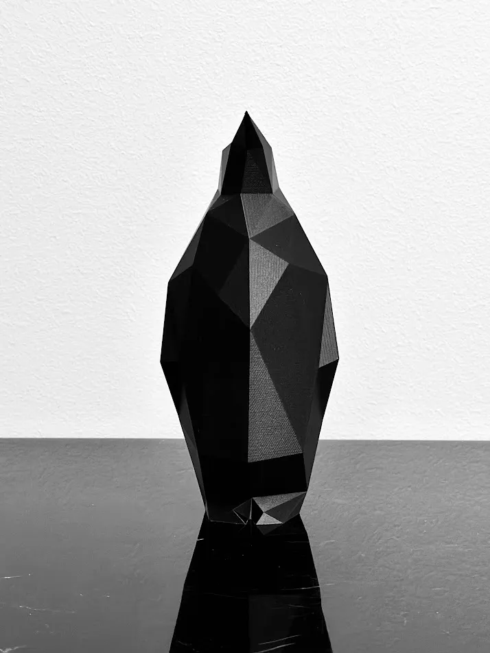 Low Poly Penguin Remixed by penguinprints - MakerWorld