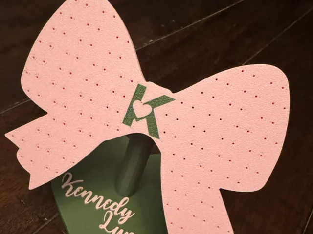 Heart Bow Earring Stand