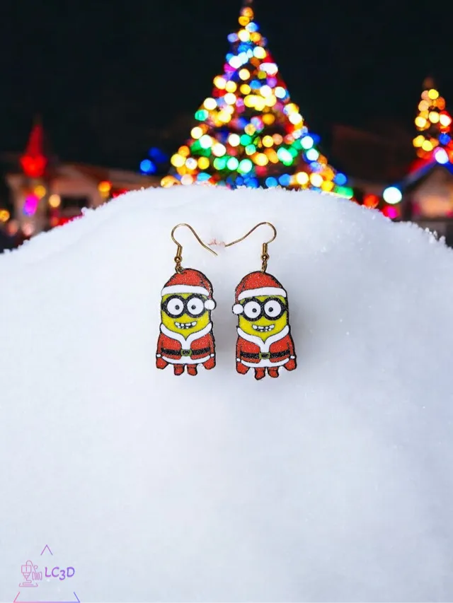 Christmas minion earrings