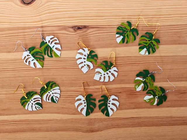 Monstera earrings with fenestrations