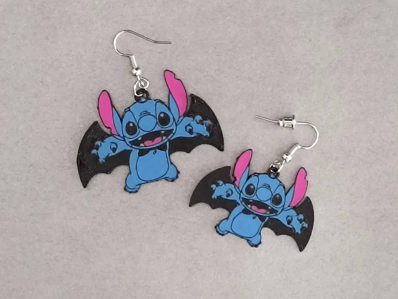 Stitch Vampire Earrings (Halloween) view 2