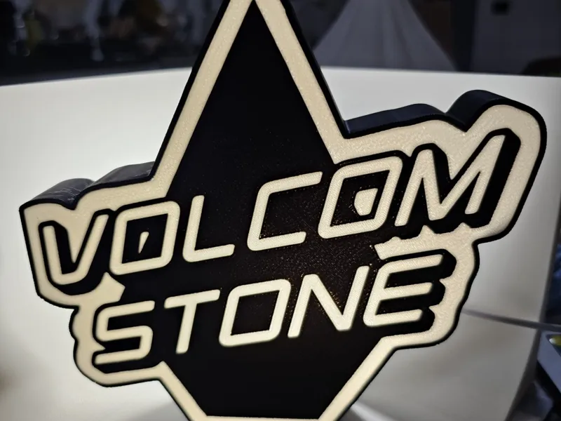 Volcom Stone Lightbox