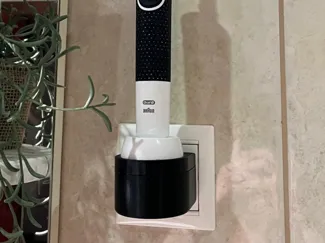 Wall Mount for Oral-B Charger