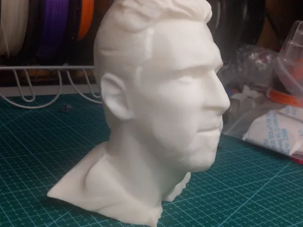 Figurine Messi a poser