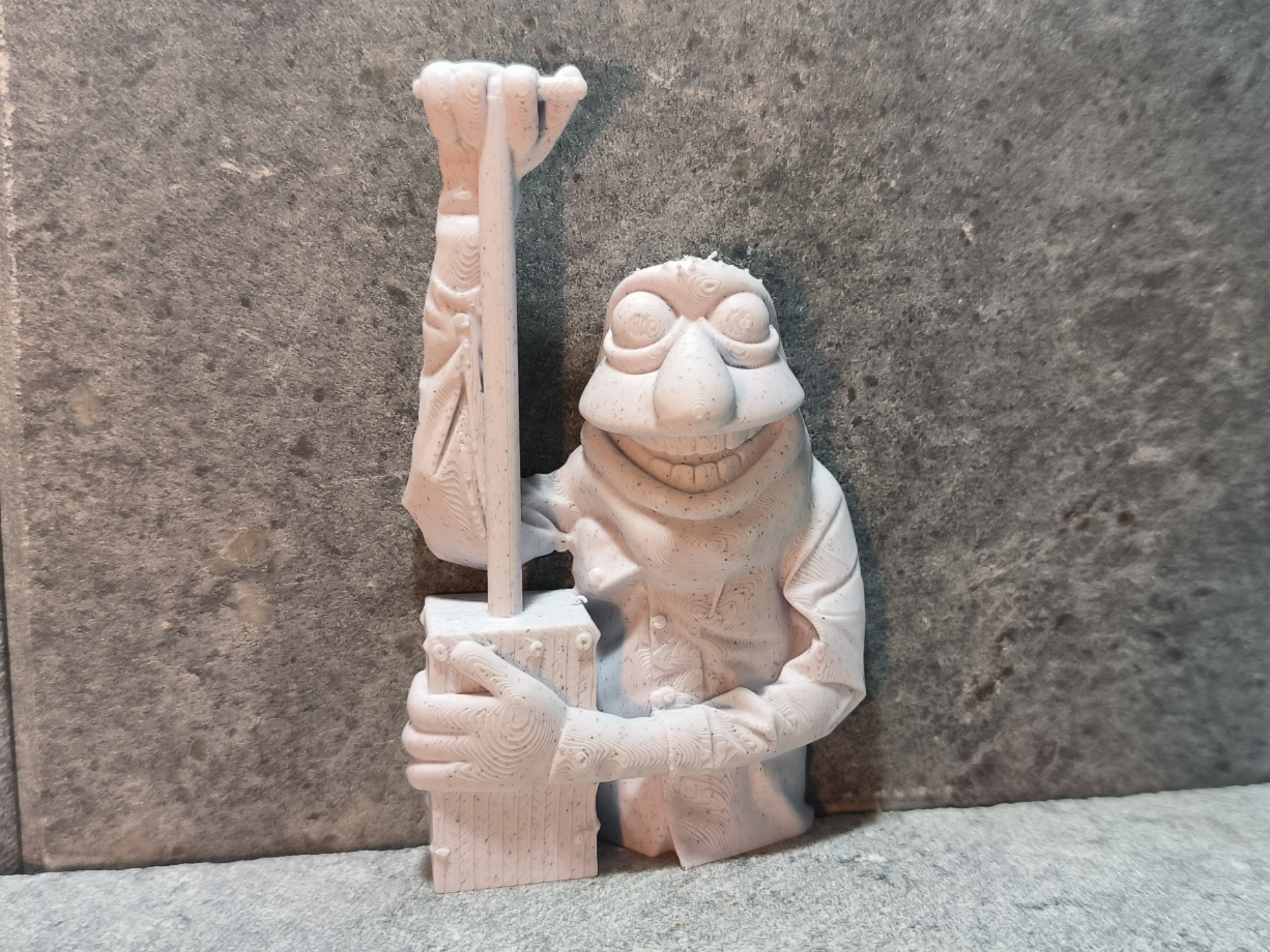 Muppets Crazy Harry Magnet