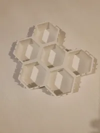 Présentoir hexagonal pour figurines — photo 3