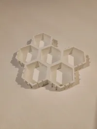 Présentoir hexagonal pour figurines — photo 2