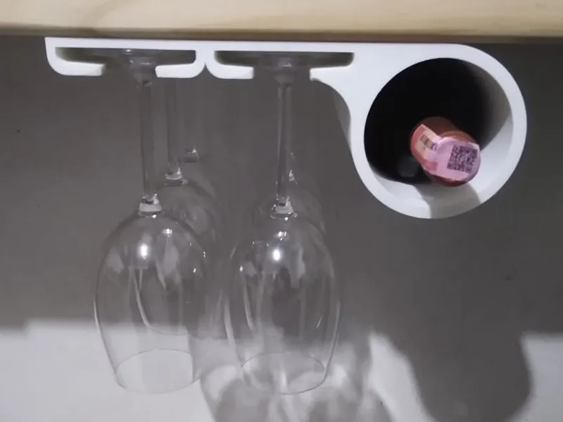 Base para 6 copas y 1 botella de vino