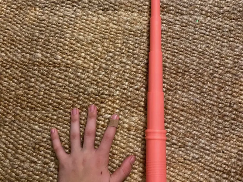 Giant mega saber