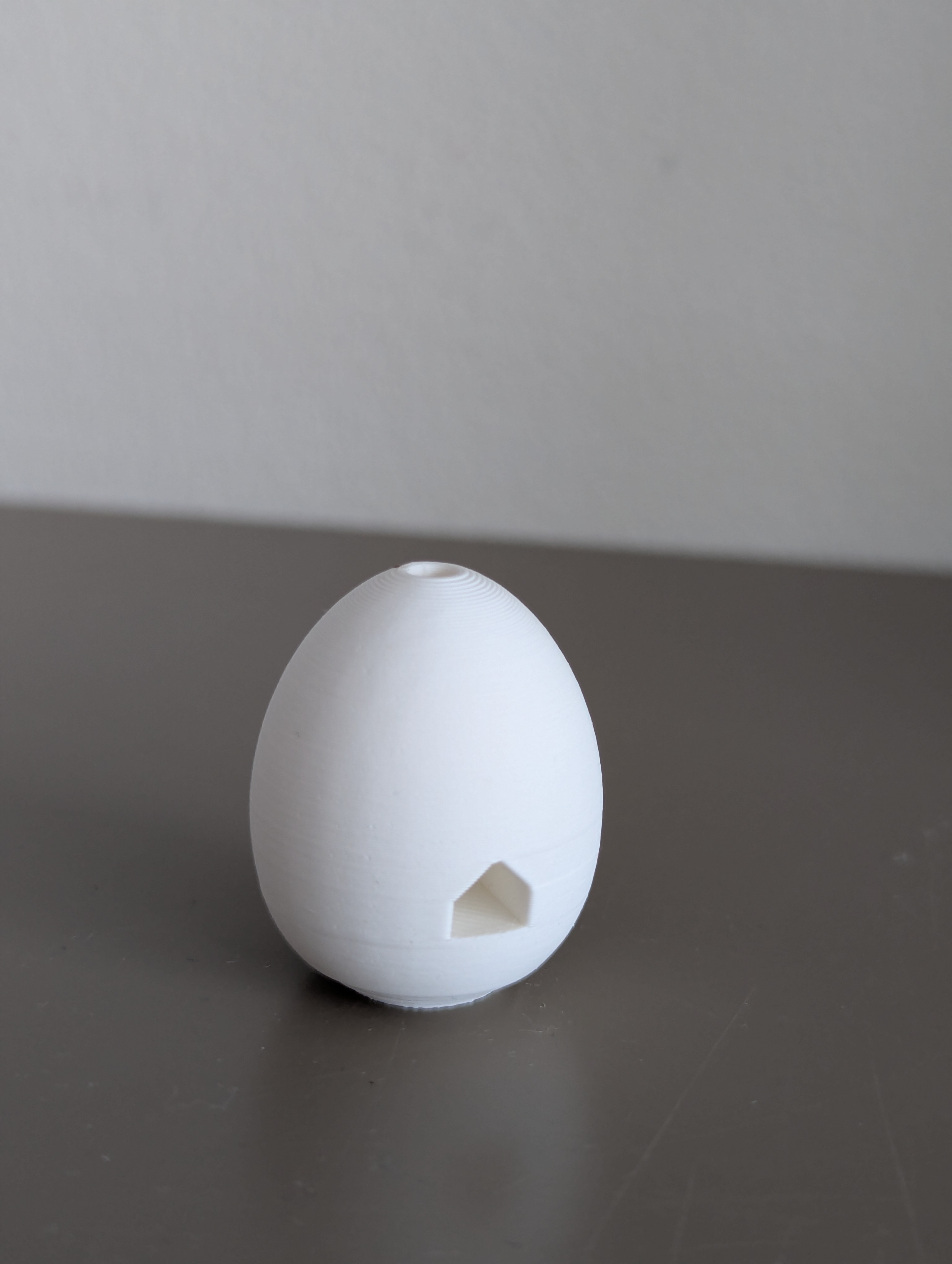 Miniatura 4 do modelo 3D Minimalist Easter Hoop / Easter wreath