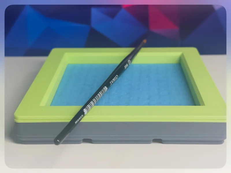 Brush Cleaning  Tray