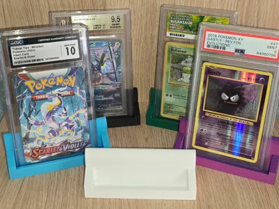 Universal Card Display Stand PSA•BGS•CGC•ACE
