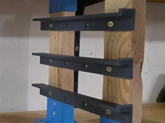 Regalschienen, Schienen für Sortierboxen