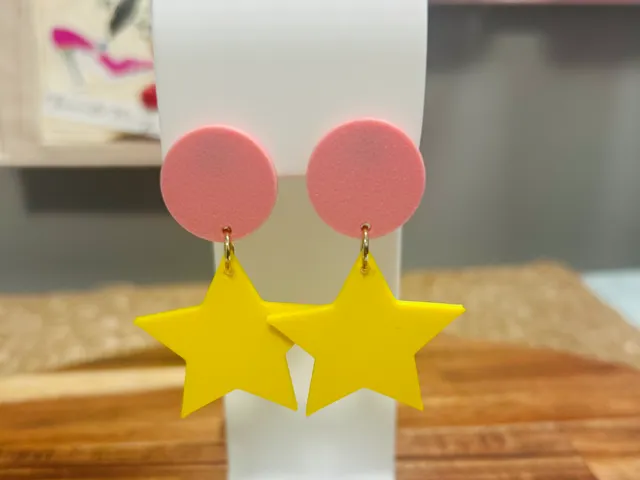retro funky star earrings easy