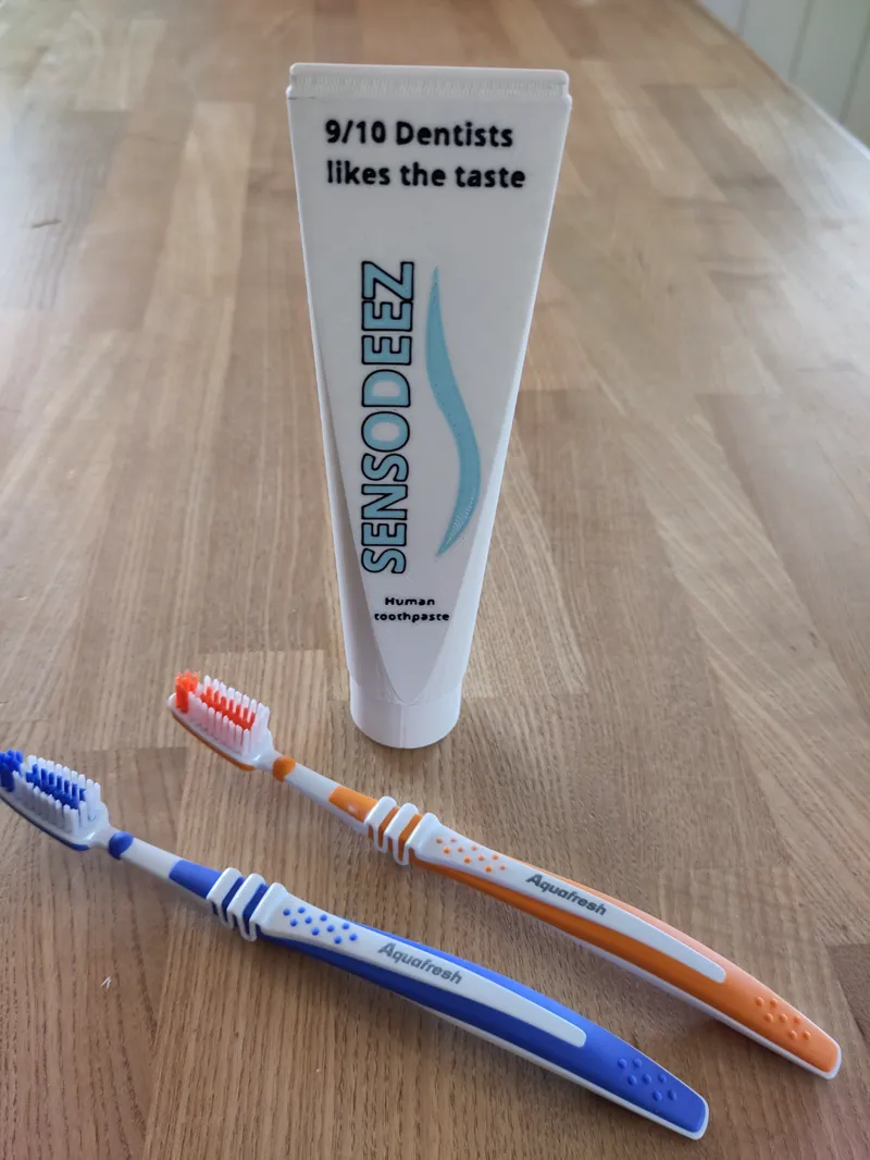 Prank toothpaste model - Sensodeez