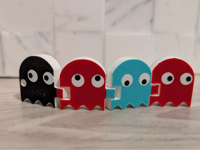 pacman flexi keychain