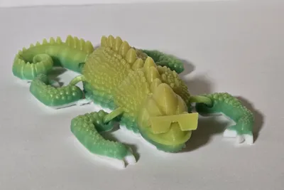 Articulated Chameleon- Pedro, Rapunzel's pet ;) 