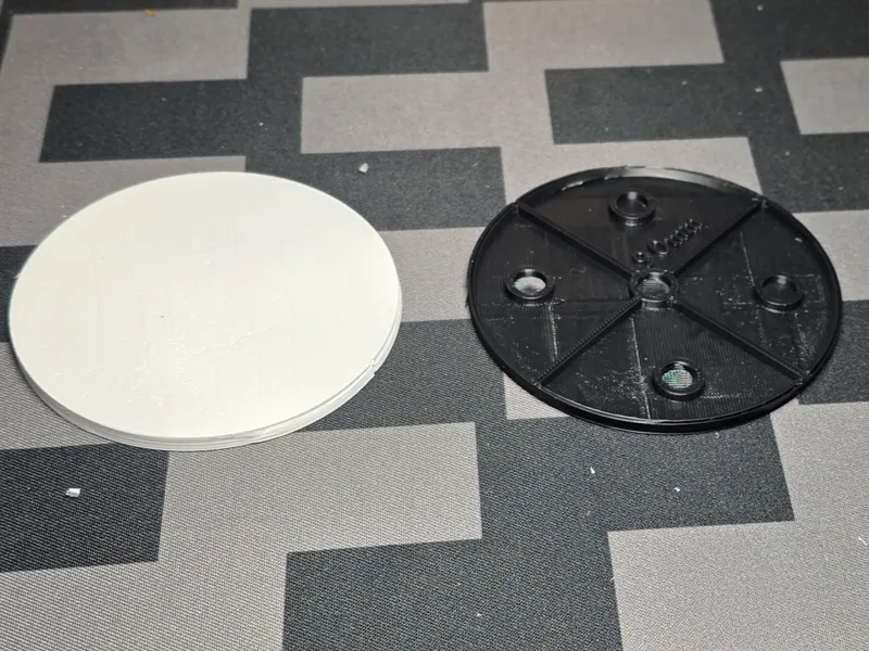 90mm Wargame base with 8x2mm magnet holes