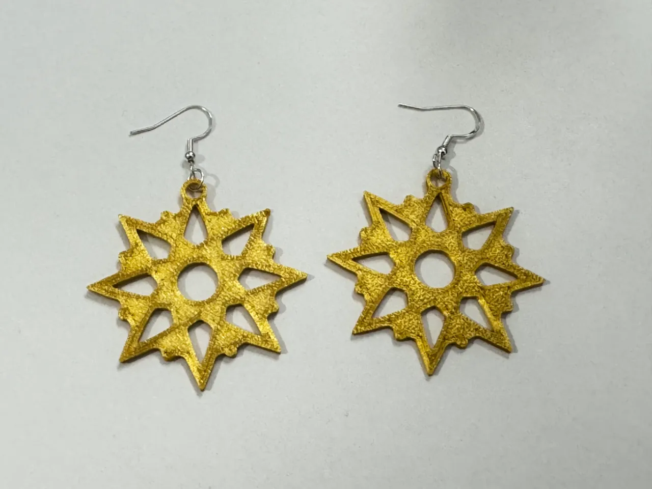 star earrings view 2