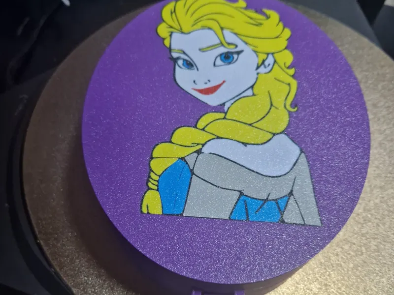 Lunch box / boîte à gouté Reines des neiges