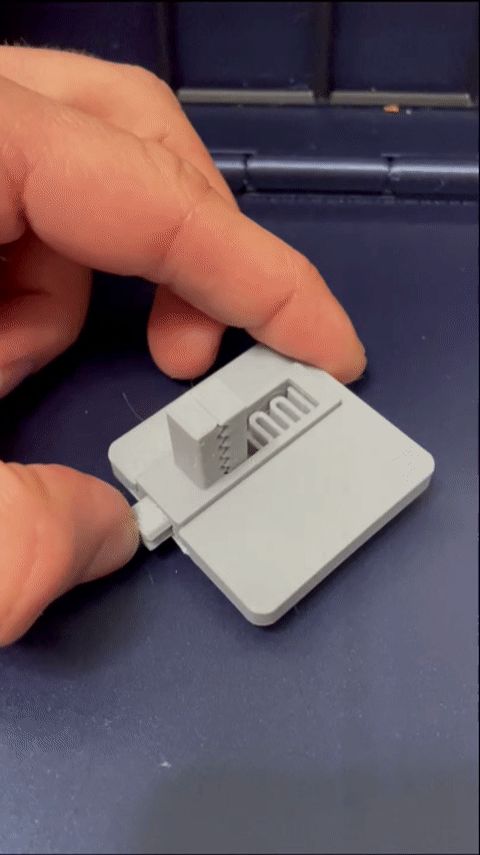 https://makerworld.bblmw.com/makerworld/model/US20da25701bf11d/design/2025-03-14_be69d175e9d088.gif